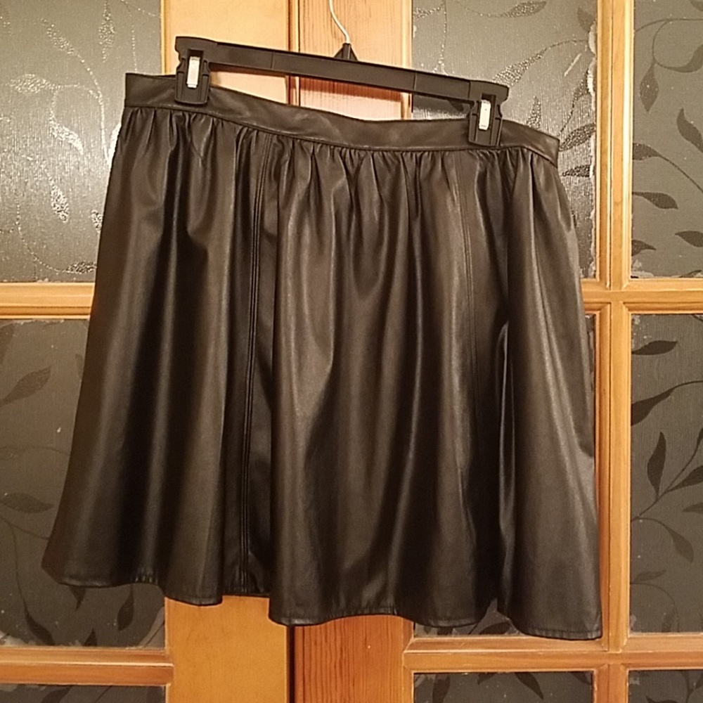Vegan(Faux) Leather Skirt